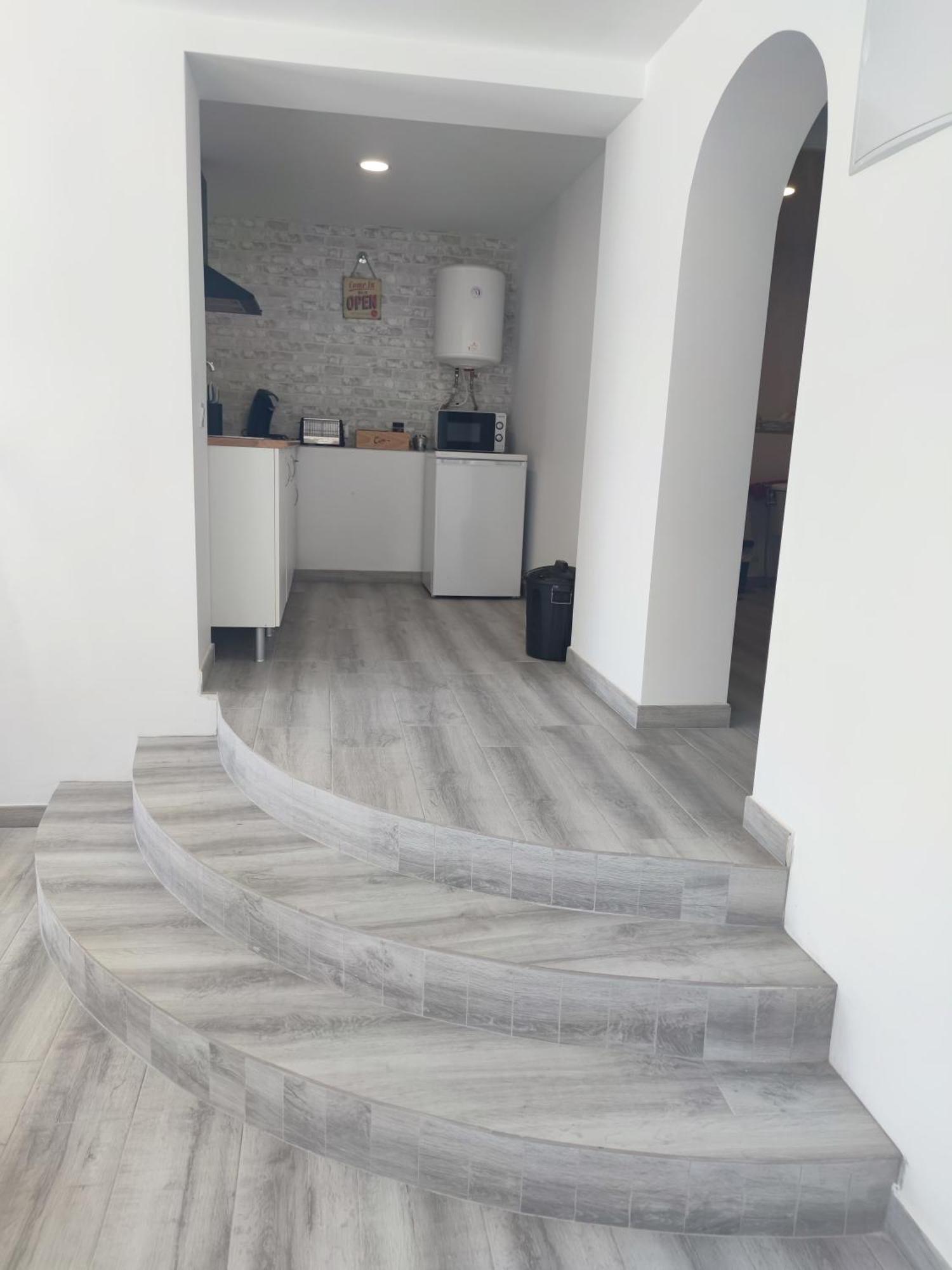 Planta Independiente En Villa Primavera 미하스 외부 사진