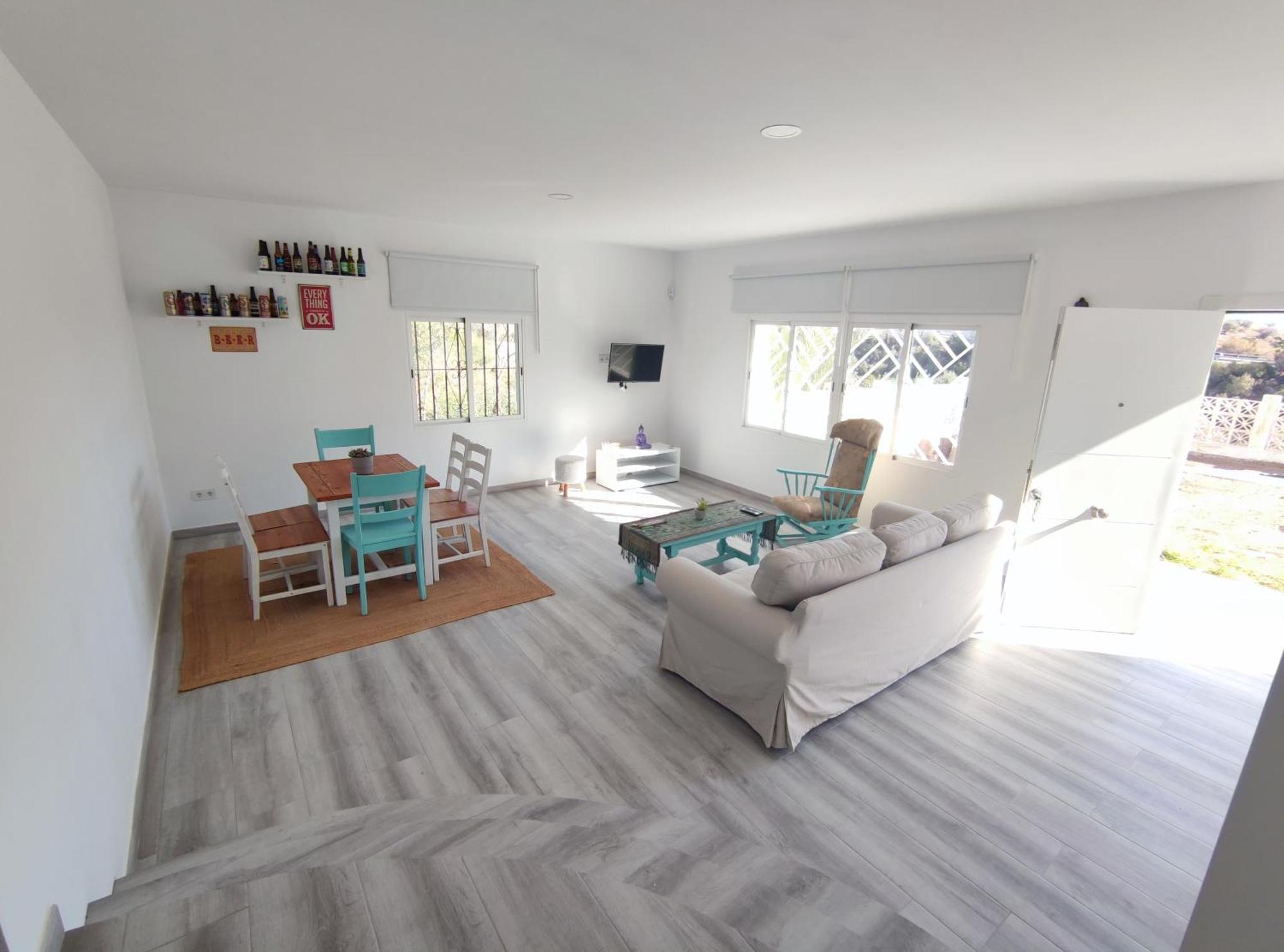 Planta Independiente En Villa Primavera 미하스 외부 사진